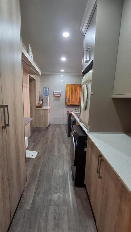 5 Bedroom Property for Sale in Meyerhof Free State